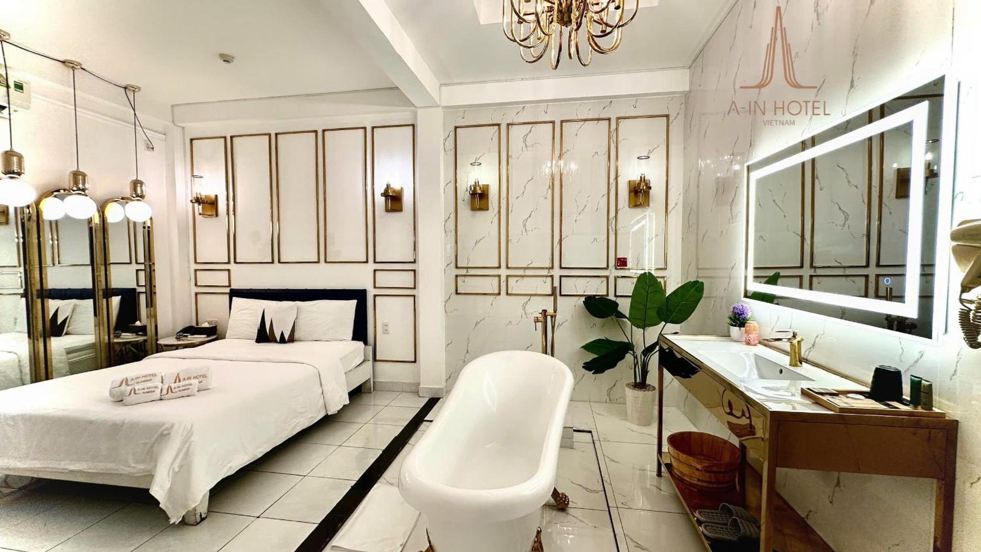 Hotel A In Glamour 2*